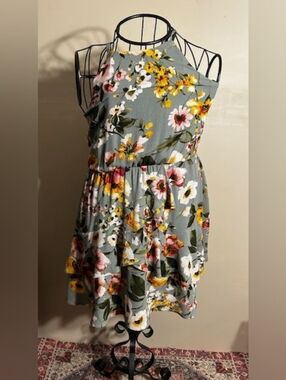 size small womens floral green  pink floral light dress summer spring